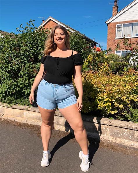 alissbonthon  Aliss Bonython's weight gain before and afterAliss Bonython is a famous Model, who was born on September 6, 1995 in United Kingdom